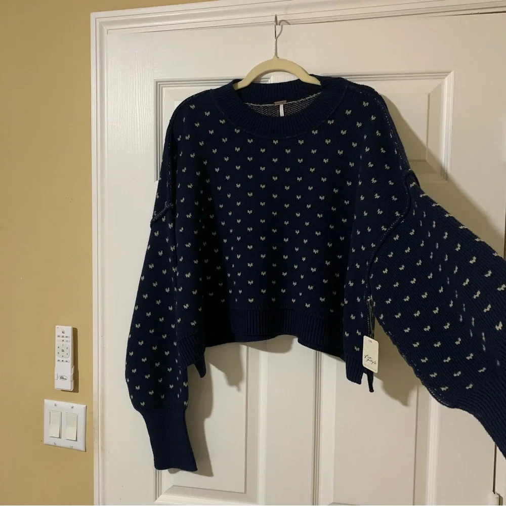 NWT Free People Easy Street Patterned Crop Pullover‎ Blue and White Sweater
